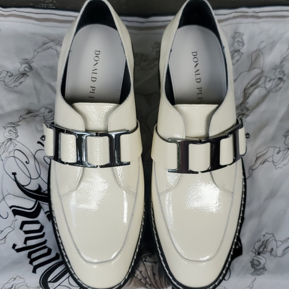 Donald Pilner EAMES Ivory Loafers Size 8M - Picture 10 of 16